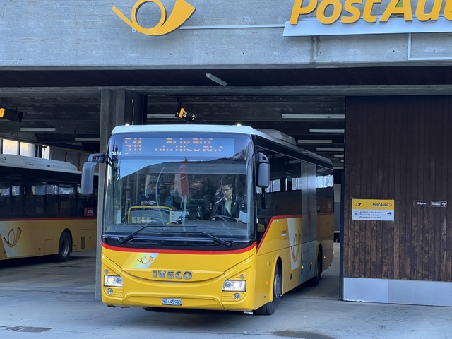 Foto van Postauto Iveco Crossway Line 10454 Semi-touringcar door Stadsbus