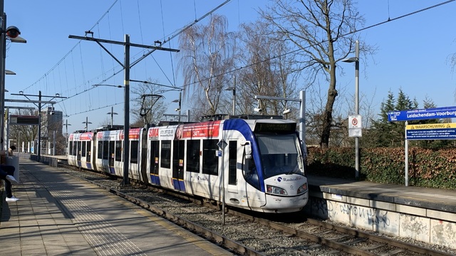 Foto van HTM RegioCitadis 4061 Tram door Stadsbus