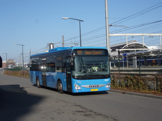 Foto van OVinIJ Iveco Crossway LE (12mtr) 5527 Standaardbus door_gemaakt Lijn45