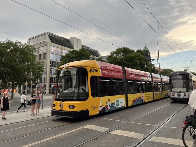 Foto van DVB NGT6DD 2505 Tram door Stadsbus