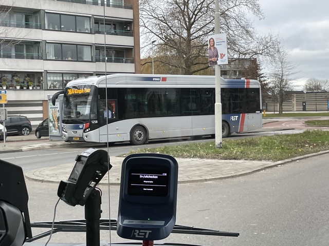 Foto van RET VDL Citea SLE-120 Hybrid 1258 Standaardbus door MetrospotterRotterdam