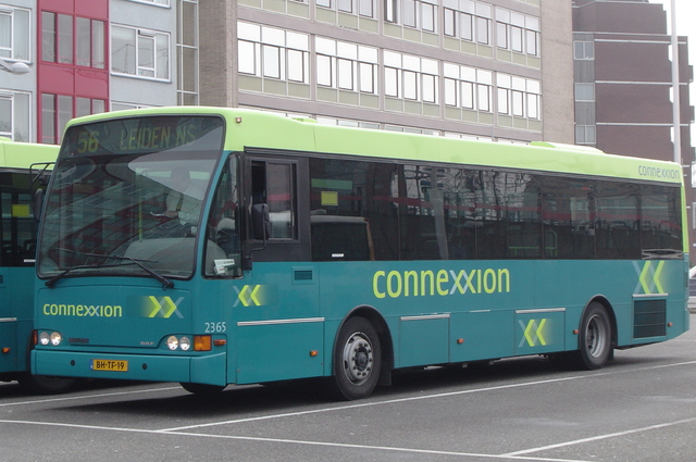 Foto van CXX Berkhof 2000NL 2365 Standaardbus door wyke2207