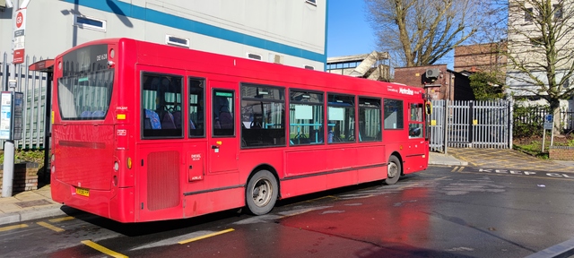 Foto van Metroline ADL Enviro200 1628 Standaardbus door MHVentura