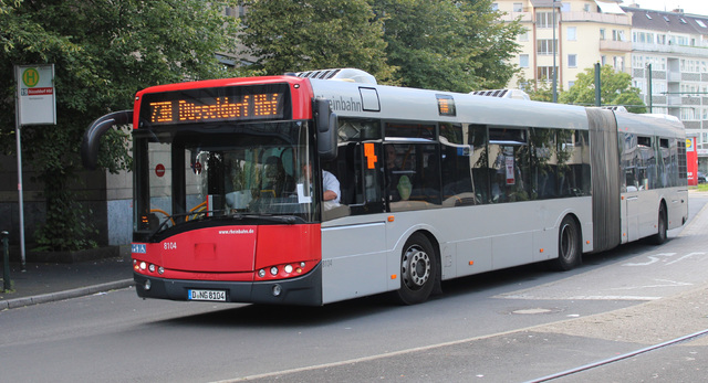 Foto van Rheinbahn Solaris Urbino 18 8104 Gelede bus door BusDordrecht2003