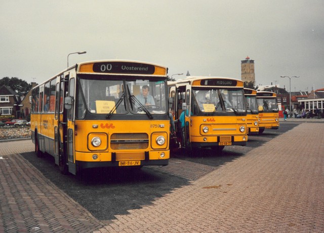 Foto van FRAM Leyland-Den Oudsten Standaardstreekbus 2638 Standaardbus door FRAM-9390