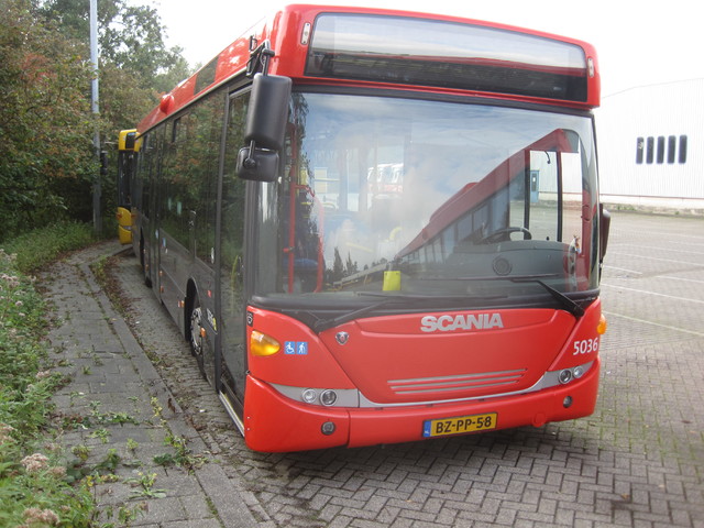 Foto van EBS Scania OmniLink 5036 Standaardbus door LeoG