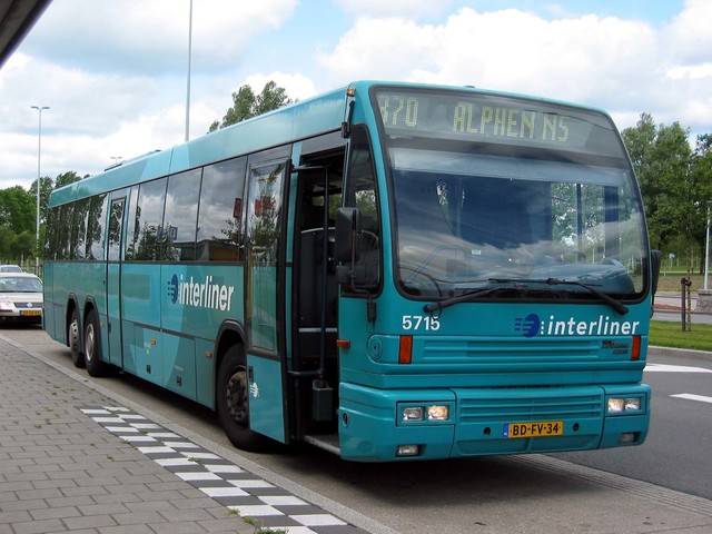 Foto van CXX Den Oudsten B89 5715 Standaardbus door wyke2207