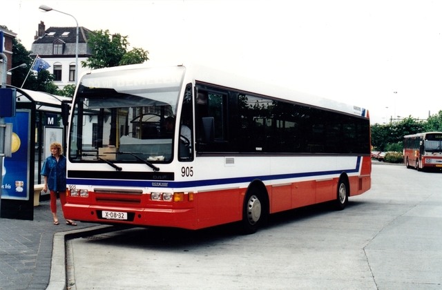 Foto van VC Berkhof 2000NL 905 Standaardbus door wyke2207