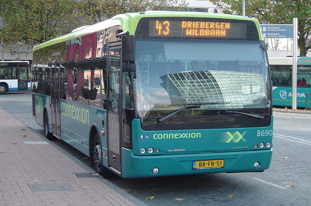 Foto van CXX VDL Ambassador ALE-120 8690 Standaardbus door wyke2207