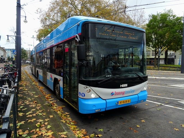 Foto van HER Hess Swisstrolley 5272 Gelede bus door_gemaakt Jossevb