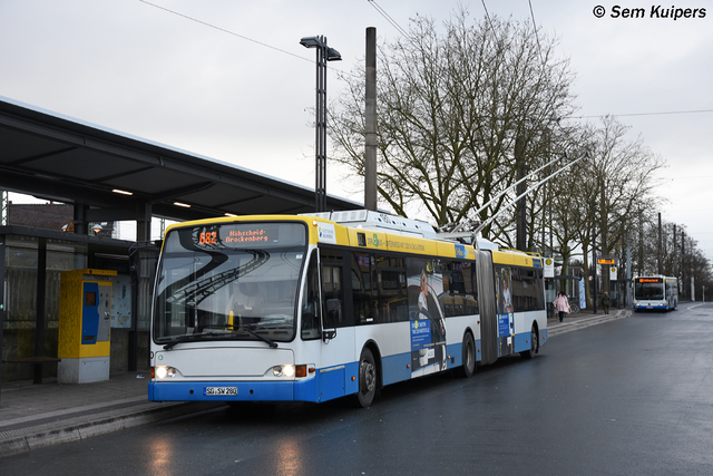 Foto van SWS Berkhof Premier AT 18 180 Gelede bus door RW2014