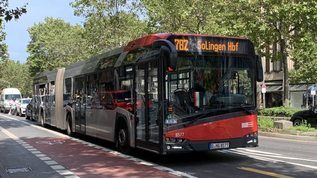 Foto van Rheinbahn Solaris Urbino 18 8577 Gelede bus door BusDordrecht2003
