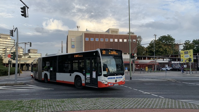 Foto van Urban Mercedes-Benz Citaro G Hybrid 9018 Gelede bus door_gemaakt Stadsbus