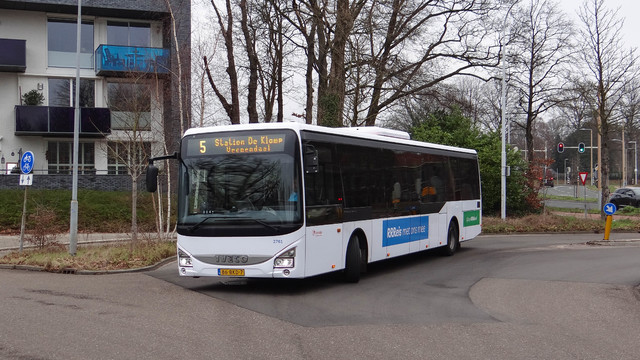 Foto van HER Iveco Crossway LE (13mtr) 2761 Standaardbus door OVdoorNederland