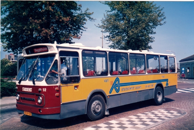 Foto van DVMNWH Leyland-Den Oudsten stadsbus 52 Standaardbus door wyke2207