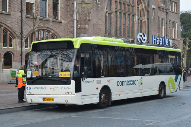 Foto van CXX VDL Ambassador ALE-120 1084 Standaardbus door wyke2207