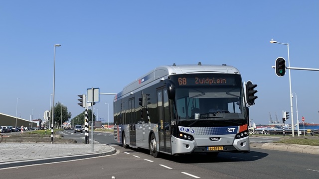 Foto van RET VDL Citea SLE-120 Hybrid 1301 Standaardbus door Stadsbus