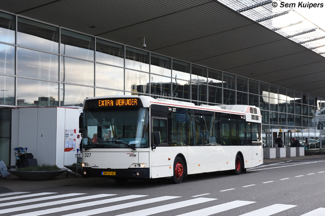 Foto van HTM Berkhof Diplomat 327 Standaardbus door RW2014