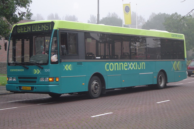 Foto van CXX Berkhof 2000NL 1041 Standaardbus door wyke2207