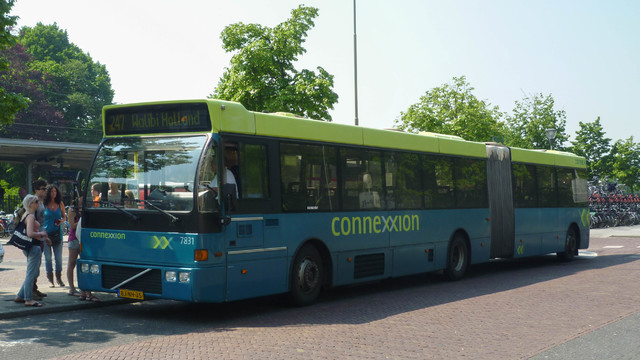 Foto van CXX Berkhof Duvedec G 7831 Gelede bus door OVdoorNederland