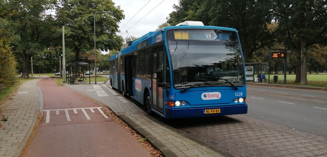 Foto van HER Berkhof Premier AT 18 5228 Gelede bus door Treinenspotterlars2004