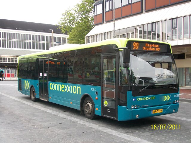 Foto van CXX VDL Ambassador ALE-120 8598 Standaardbus door wyke2207