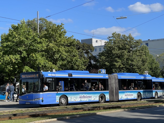 Foto van MVG Solaris Urbino 18 5425 Gelede bus door_gemaakt Stadsbus