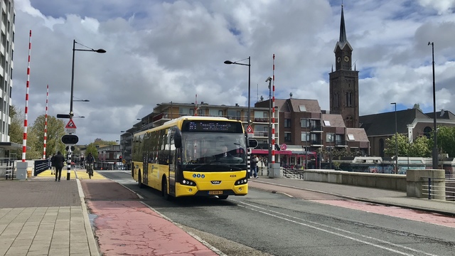 Foto van EBS VDL Citea LLE-120 4124 Standaardbus door Rotterdamseovspotter