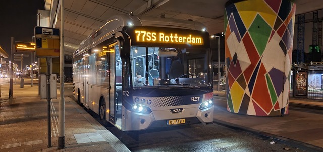 Foto van RET VDL Citea SLE-120 Hybrid 1252 Standaardbus door WesleyS98