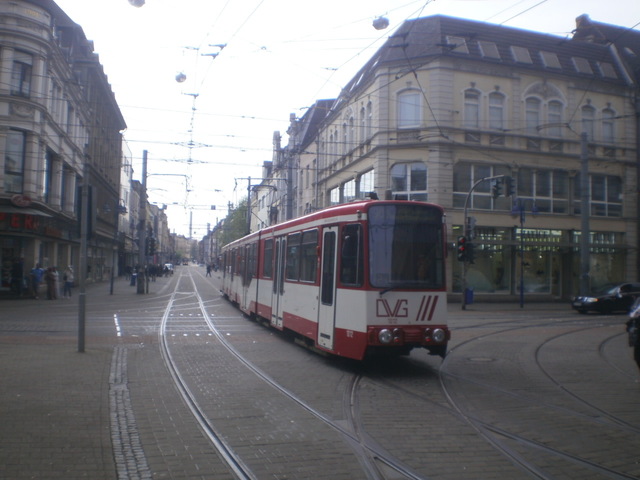 Foto van DVG Düwag GT10NC-DU 1012 Tram door Perzik