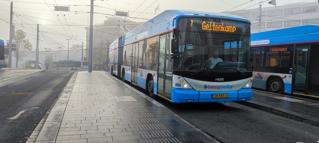 Foto van HER Hess Swisstrolley 5244 Gelede bus door_gemaakt MHVentura