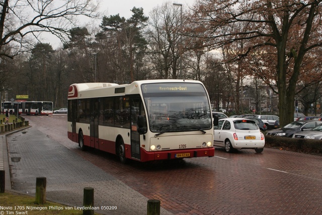 Foto van NVO Berkhof Jonckheer 1705 Standaardbus door tsov