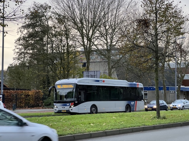 Foto van RET VDL Citea SLE-120 Hybrid 1261 Standaardbus door Stadsbus