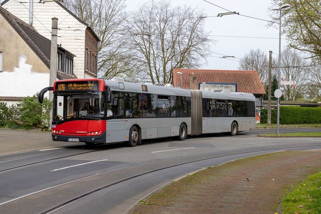 Foto van Rheinbahn Solaris Urbino 18 8116 Gelede bus door Martin