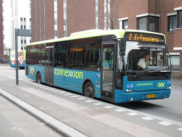 Foto van CXX VDL Ambassador ALE-120 4182 Standaardbus door Jelmer