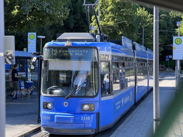 Foto van MVG GT6N 2130 Tram door Stadsbus