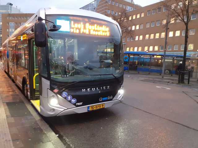 Foto van QBZ Heuliez GX437 ELEC 7407 Gelede bus door_gemaakt Draken-OV