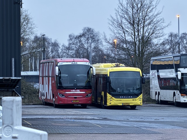 Foto van QBZ Heuliez GX437 ELEC 4819 Gelede bus door Stadsbus