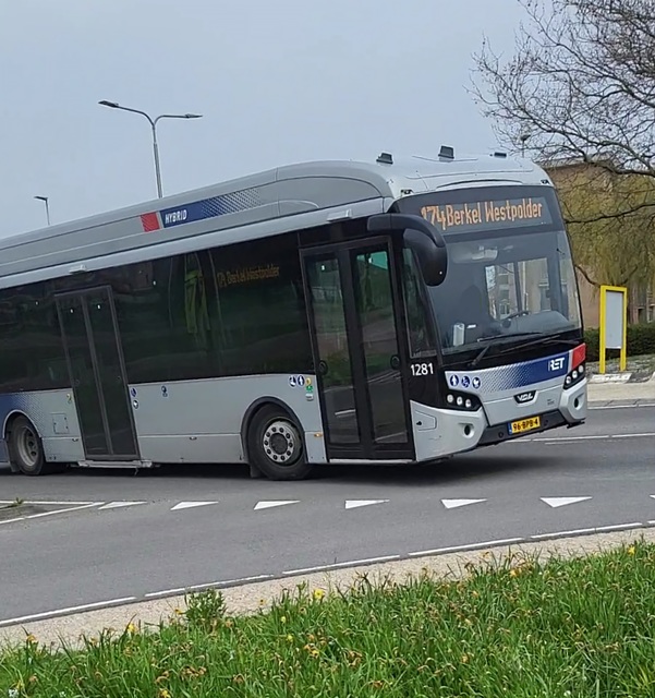 Foto van RET VDL Citea SLE-120 Hybrid 1281 Standaardbus door OVspoter-Lansingerland