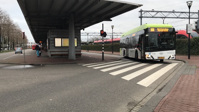 Foto van CXX Solaris Urbino 12 hydrogen 2148 Standaardbus door Rotterdamseovspotter