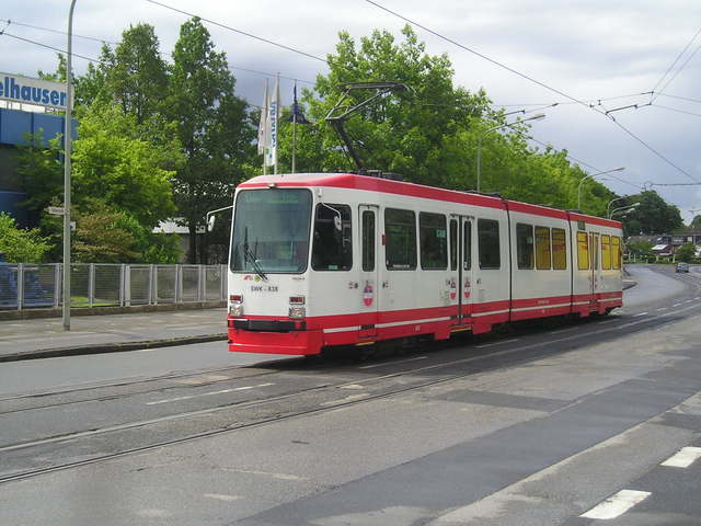 Foto van SWK Stadtbahnwagen M/N 8 838 Tram door_gemaakt Perzik
