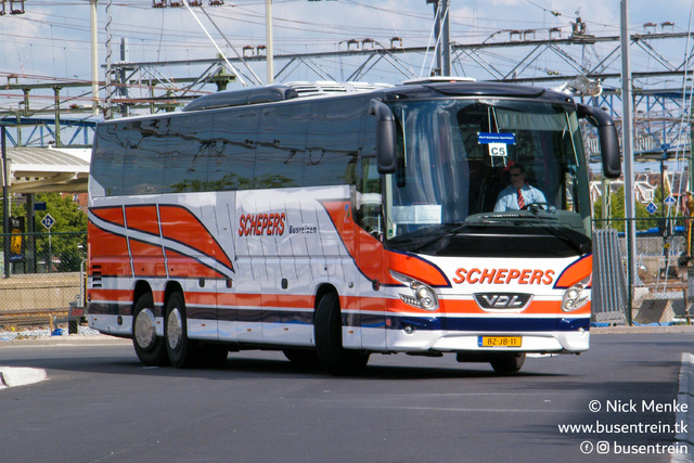 Foto van SPT VDL Futura 48 Touringcar door Busentrein