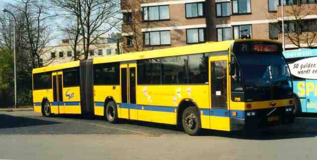 Foto van GVM Den Oudsten B88 G 7115 Gelede bus door_gemaakt Jelmer
