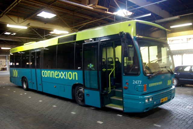 Foto van CXX Den Oudsten B95 2477 Standaardbus door wyke2207