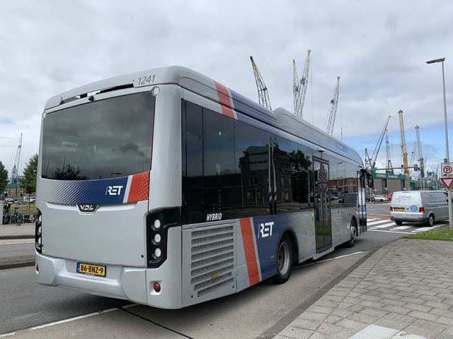Foto van RET VDL Citea SLE-120 Hybrid 1241 Standaardbus door Stadsbus