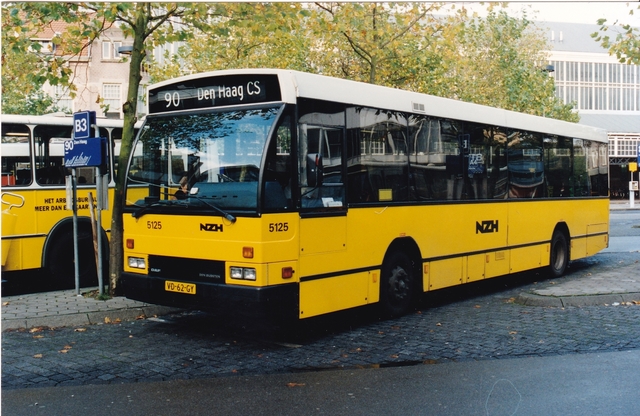 Foto van NZH Den Oudsten B88 5125 Standaardbus door wyke2207