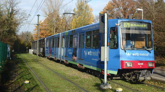 Foto van Rheinbahn Stadtbahnwagen B 4248 Tram door Perzik