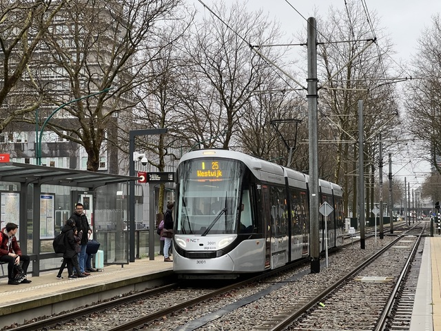 Foto van GVB 15G-tram (Urbos) 3001 Tram door Stadsbus