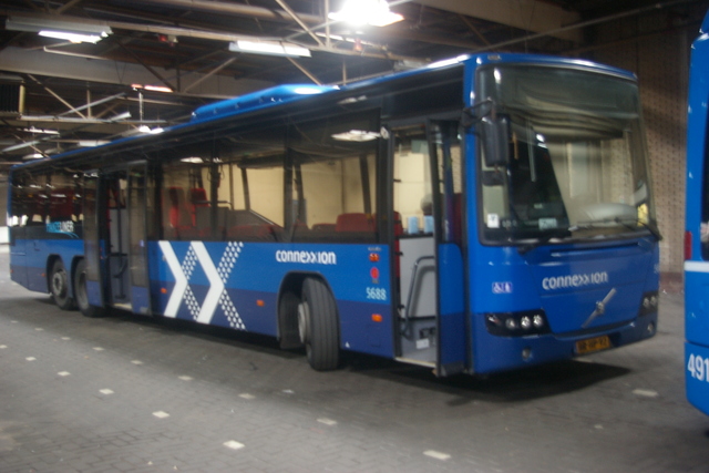 Foto van CXX Volvo 8700 BLE 5688 Standaardbus door wyke2207