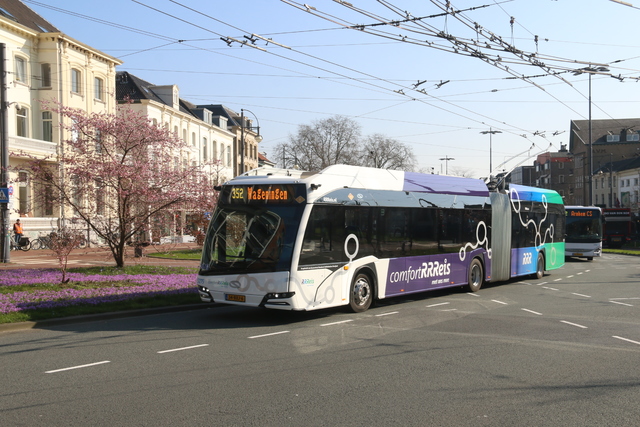 Foto van HER Solaris Trollino 18 5275 Gelede bus door Schienenbus795